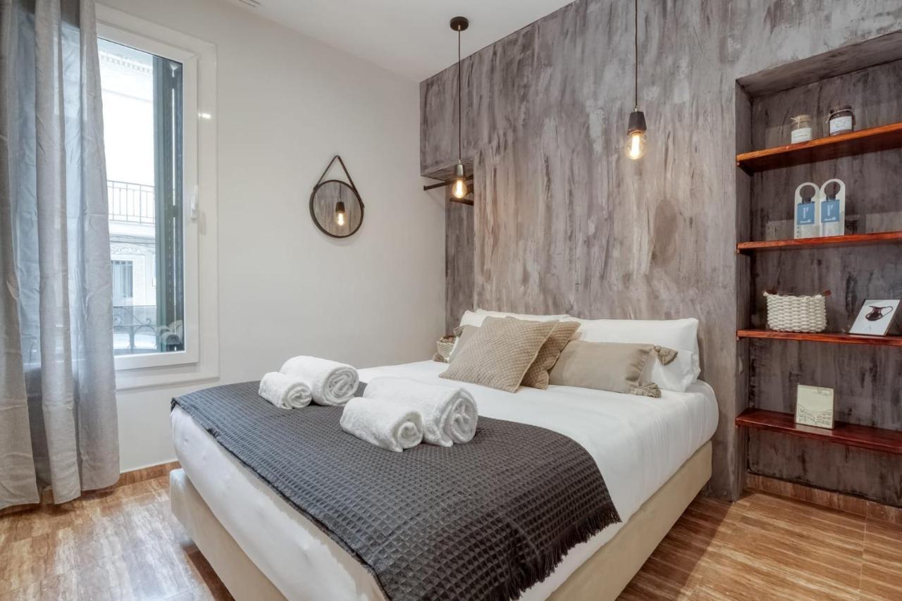Sweet Inn - Lesseps Barcelona Zewnętrze zdjęcie