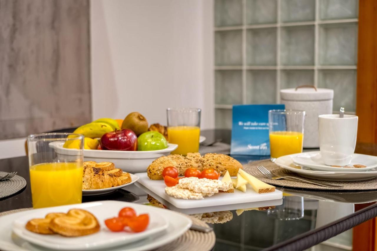 Sweet Inn - Lesseps Barcelona Zewnętrze zdjęcie